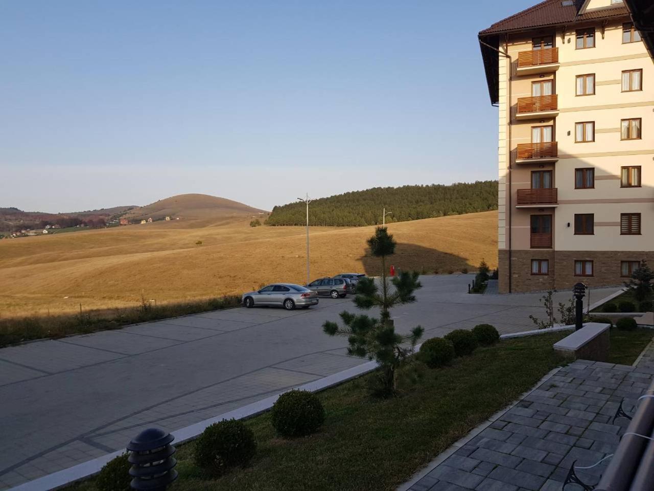 Sunset Zlatibor Hills Bed & Breakfast Exterior photo